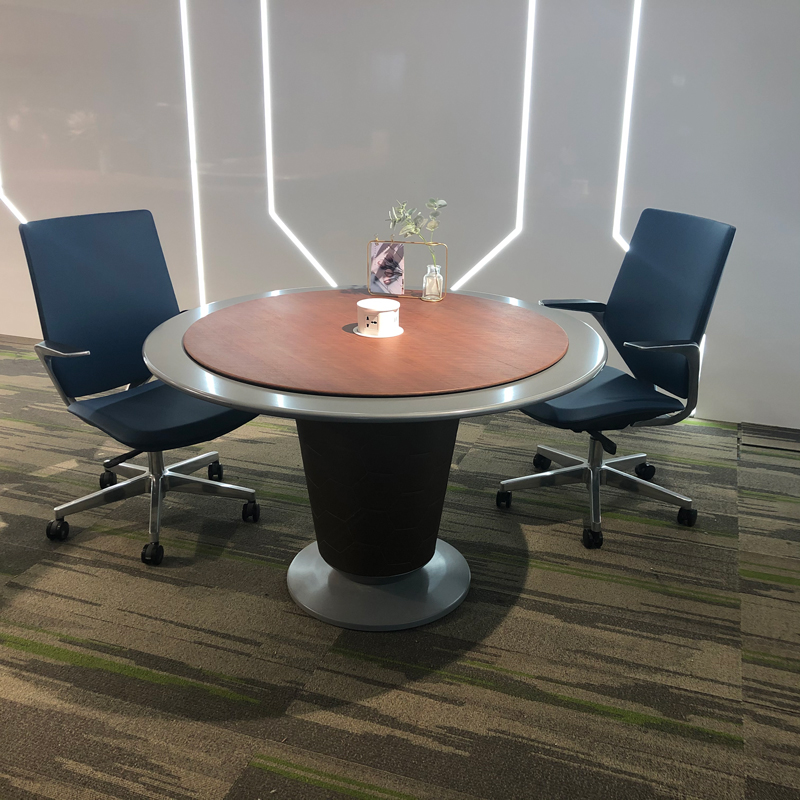 Tavolo da riunione per confere - Office Tech Management recensione e prezzo