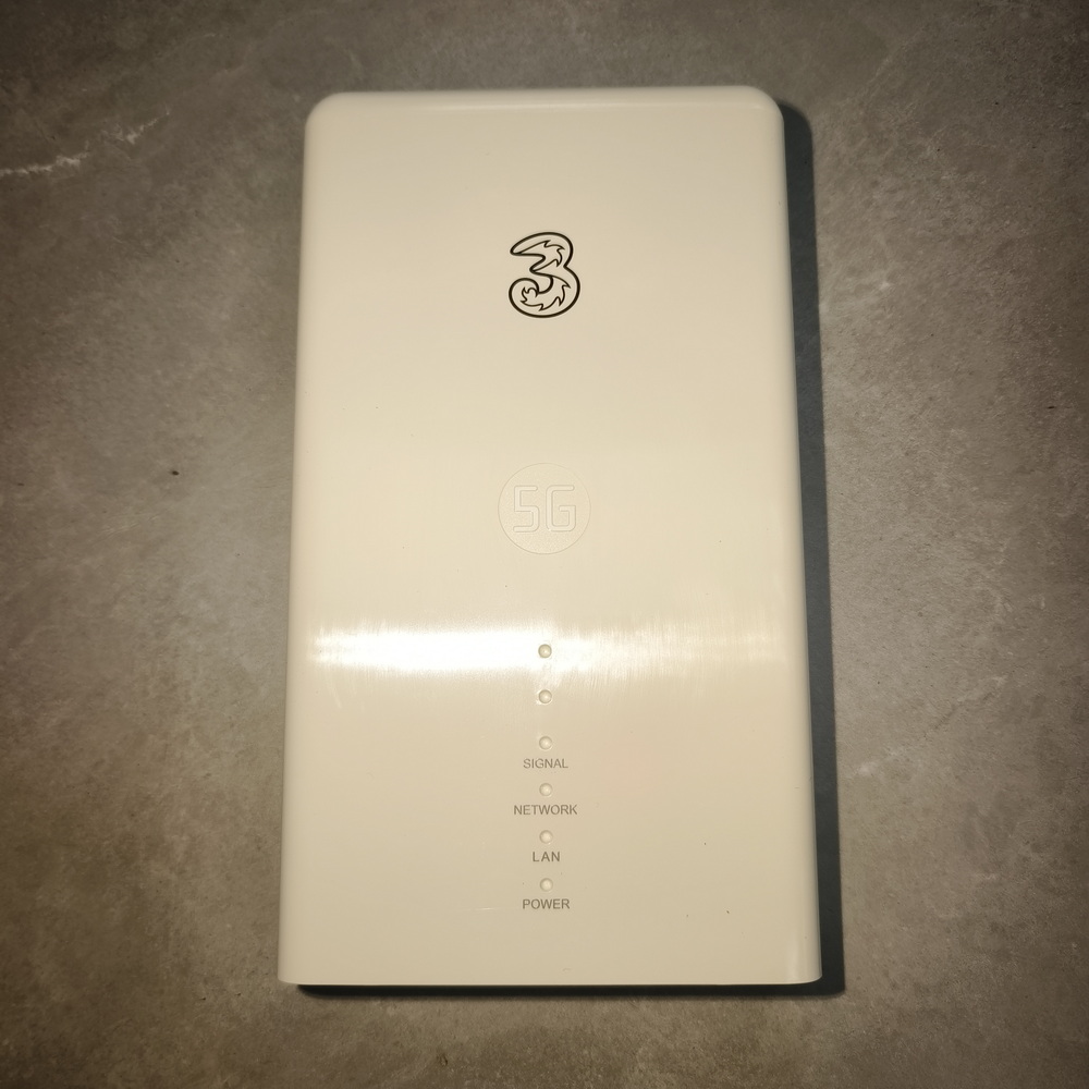 Router 5G Outdoor ZTE MC7010 S - 4G Lte Router Sim recensione e prezzo