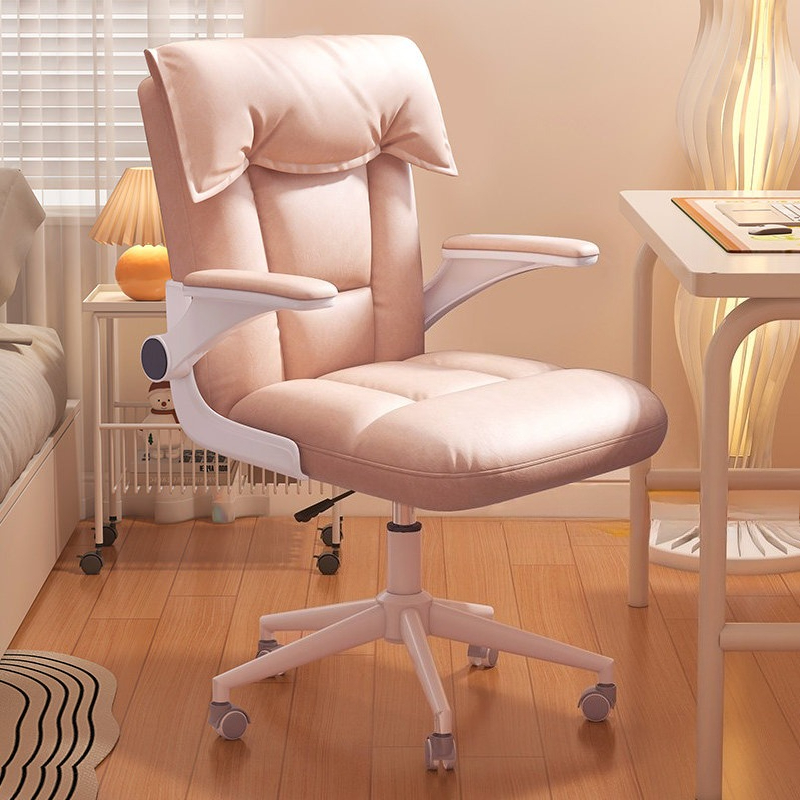 Comoda sedia da ufficio per ca - Office Tech Chair recensione e prezzo