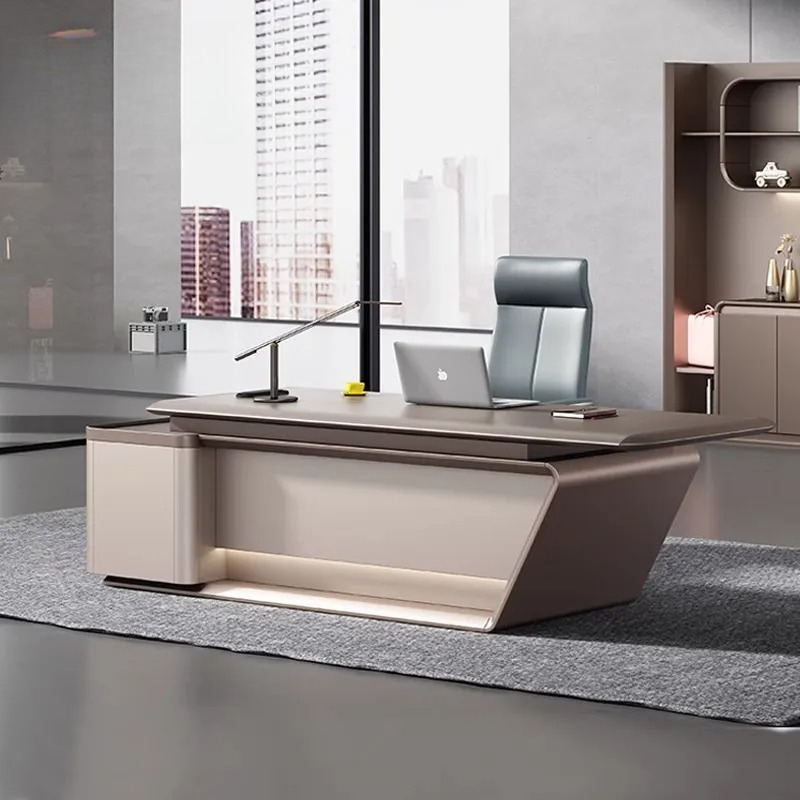 Set Scrivania e Sedia Direzion - Office Tech Chair recensione e prezzo